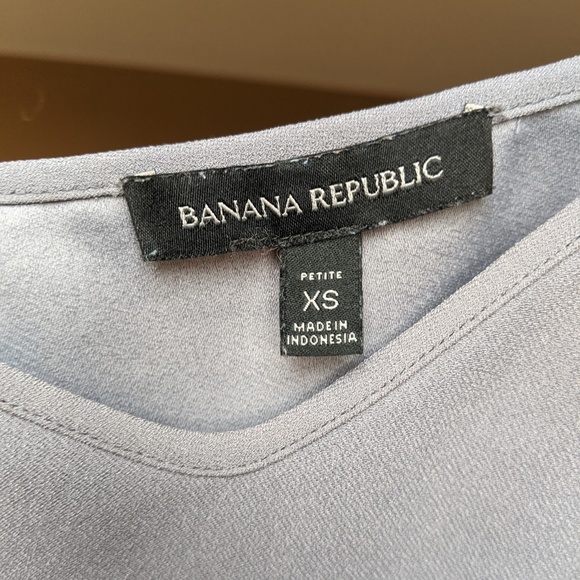 Banana Republic crepe cami - Picture 4 of 4